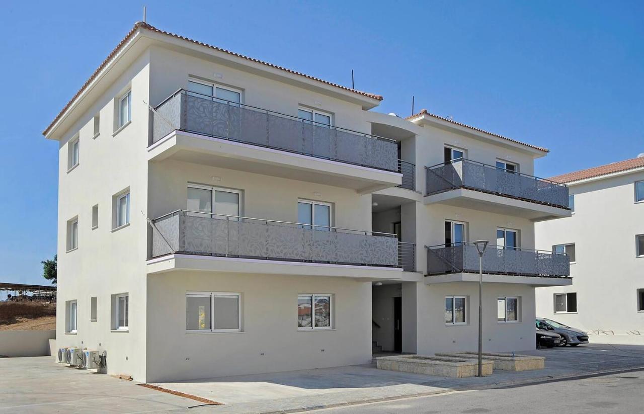 Carme At The Beach - Mythical Sands Paralimni Luaran gambar